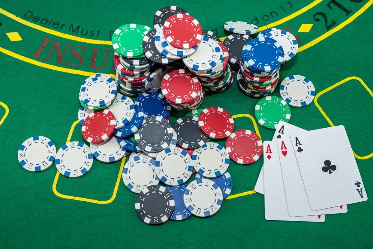9888 Thunder Reef Table